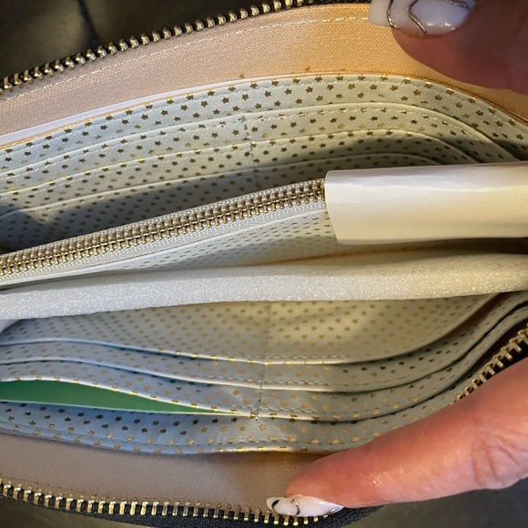 Clutch/wristlet- silver - Picture 3 of 3